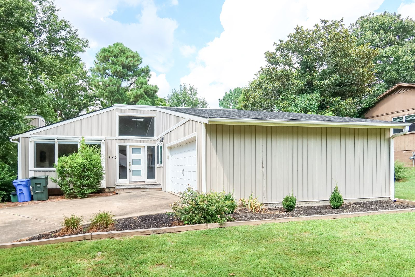 Ora Drive Homes